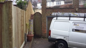 Building a fence in Guildford, Godalming